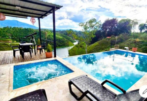 Suite Boutique Privada en Complejo Turístico con desayuno, cama king, piscina, jacuzzi y comodidades únicas